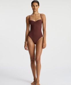 Barewear.shop05477900ce 1