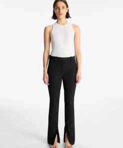 Barewear.shop639905a4f4 1