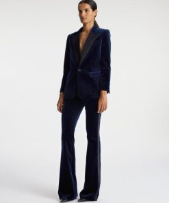 Barewear.shop68093bef32 4