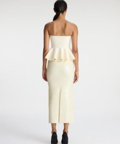 Barewear.shop6c4028b945 5