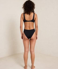 Barewear.shop9306e8c904 4